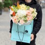 Light bouquet in warm pastel tones «Cream Peaches»