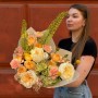 Warm bouquet with eremurus «Cream Sun»