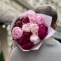 11 ароматних півоній у букеті «Літнє суфле»