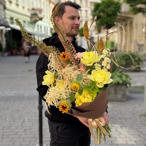 Vibrant Bouquet with Eremurus and Peonies «Prayer to the Sun»