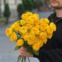 Golden Trendsetter Spray Peony Rose