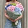 Bouquet of 5 luxurious hydrangeas «Pastel Joy»