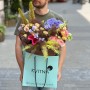 Vibrant Bouquet with Hydrangea and Shiraz Spray Roses «Colorful Horizon»