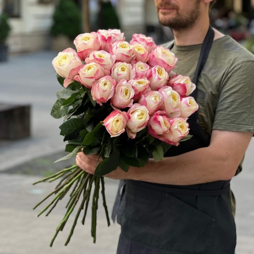 Fatima Gardens Peony Rose