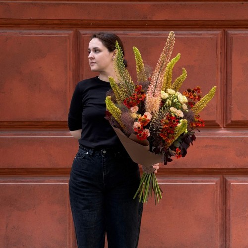 Luxurious bouquet with eremurus «Cosmic Miracle»