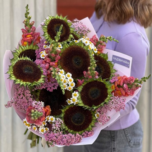 Unusual bouquet in contrasting tones  «Chocolate Grove»