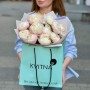 Пышный монобукет из пионов Gardenia «Прикосновение лета»