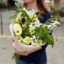 Цікавий букет з рудбекією «Польова заграва»