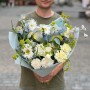 Charming bouquet with daisies «Fairy's Flight»
