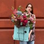 Стильный разноуровневый летний букет «Изысканная фреска»