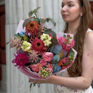 Барвистий літній букет з ехінацеєю «Рожеве сузір'я»