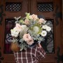 Розкішний букет з протеєю «Заквітчаний настрій»