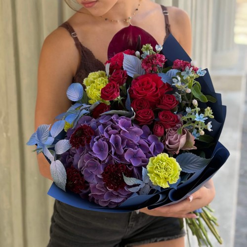 Rich Bouquet with Hydrangea and Scabiosa «Night Whisper»