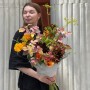 Juicy Summer Bouquet of Seasonal Flowers «Orange Espresso»