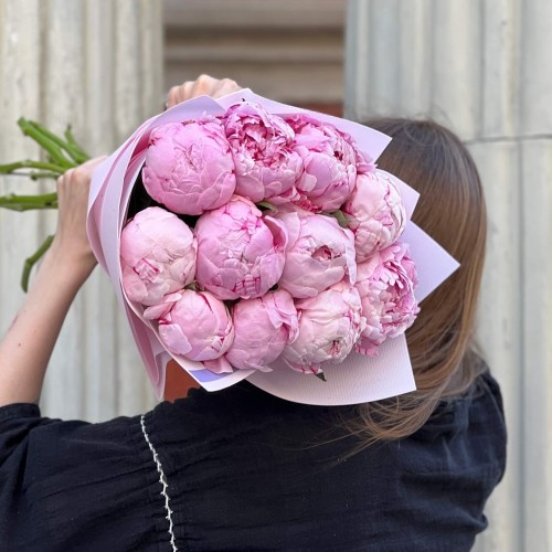 Bouquet of 11 Sarah Bernhardt peonies «Her Tenderness»