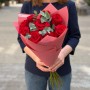 9 роз сорта Freedom в букете «Страстная классика»