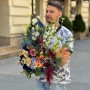 Distinctive Bouquet with Vibrant Gloriosa «The Lights of Avalon»