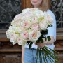 Півонієвидна троянда White O'Hara