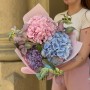 Букет из 3 роскошных эквадорских гортензий «Цветные облака»
