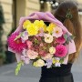 Vibrant bouquet with hydrangea and dahlias «Fruit Nectar»