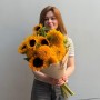 «Sunny Shore» Bouquet with a Mix of 11 Sunflowers