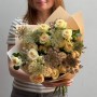 Delicate Bouquet with Summerrose Spray Peony Roses «Morning Glow»