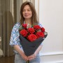 Bouquet with 7 Nina Roses and Eucalyptus «Carmine»