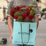 Стильний букет із жоржинами та перчиками «Неаполітанські спеції»