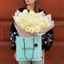 51 жоржина сорту White Perfection у букеті «Ідеальний білий»