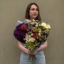Контрастный букет с гортензией в садовом стиле «Вечерняя роскошь»
