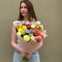 Светлый осенний букет с георгинами «Уютное тепло»