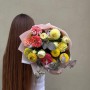 Светлый осенний букет с георгинами «Уютное тепло»