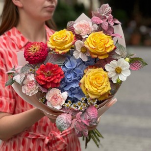 Bright Bulticolored Bouquet «Palette of Joy»