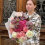 Нежный светлый букет с гортензией «Тепло объятий»