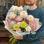 Light Bouquet with King Protea «Romantic Mariyka»