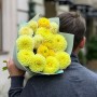 Букет с георгинами для солнечного настроения «Радостный момент»