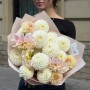 Mix of 17 Dahlias «Pearlescent Pearls»