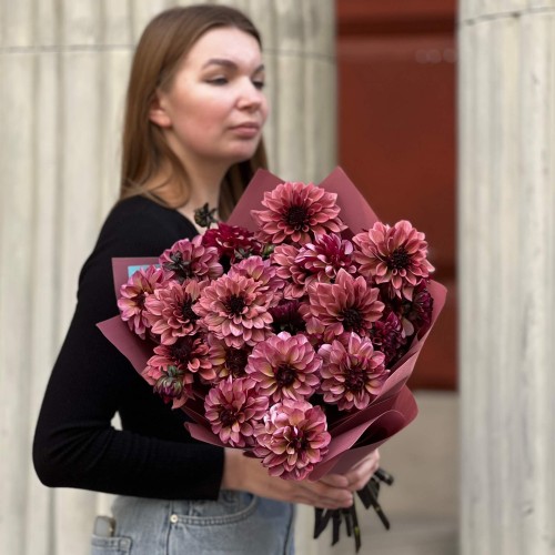 Bouquet of 19 Dark Night Silence Dahlias «Mysterious Dreams»