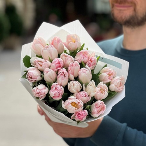 Bouquet of 25 Foxtrot Peony-style Tulips «Strawberry Ice Cream»