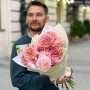 Bouquet of 15 Delicate Dahlias «Peach Lotuses»