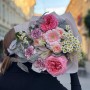 Интересный букетик с пионовидной розой Pink X-Pression «Красивый жест»