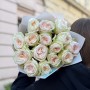 15 троянд сорту White O'Hara у букеті «Неземний аромат»