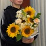 Vibrant Bouquet with Sunflowers «Garden Party»