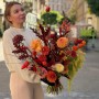 Autumn Bouquet with Dahlias and Capsicum «Honey Nectar»