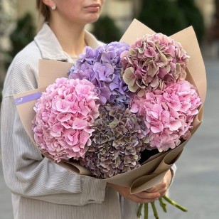 Bouquet of 5 Lush Hydrangeas «Lilac Mist»