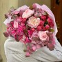 Bright Bouquet in Pink Tones with Nerine «Raspberry Mischief»