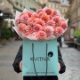 35 жоржин сорту Peaches N' Cream у букеті «Персичок»