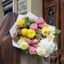 Яскравий букет із жоржинами «Сонячний мус»