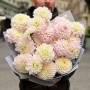 Bouquet of 25 Light-Colored Dahlias «Queen of the Garden»