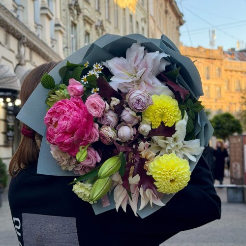Colorful Bouquet with a Peony «Autumn Accent»